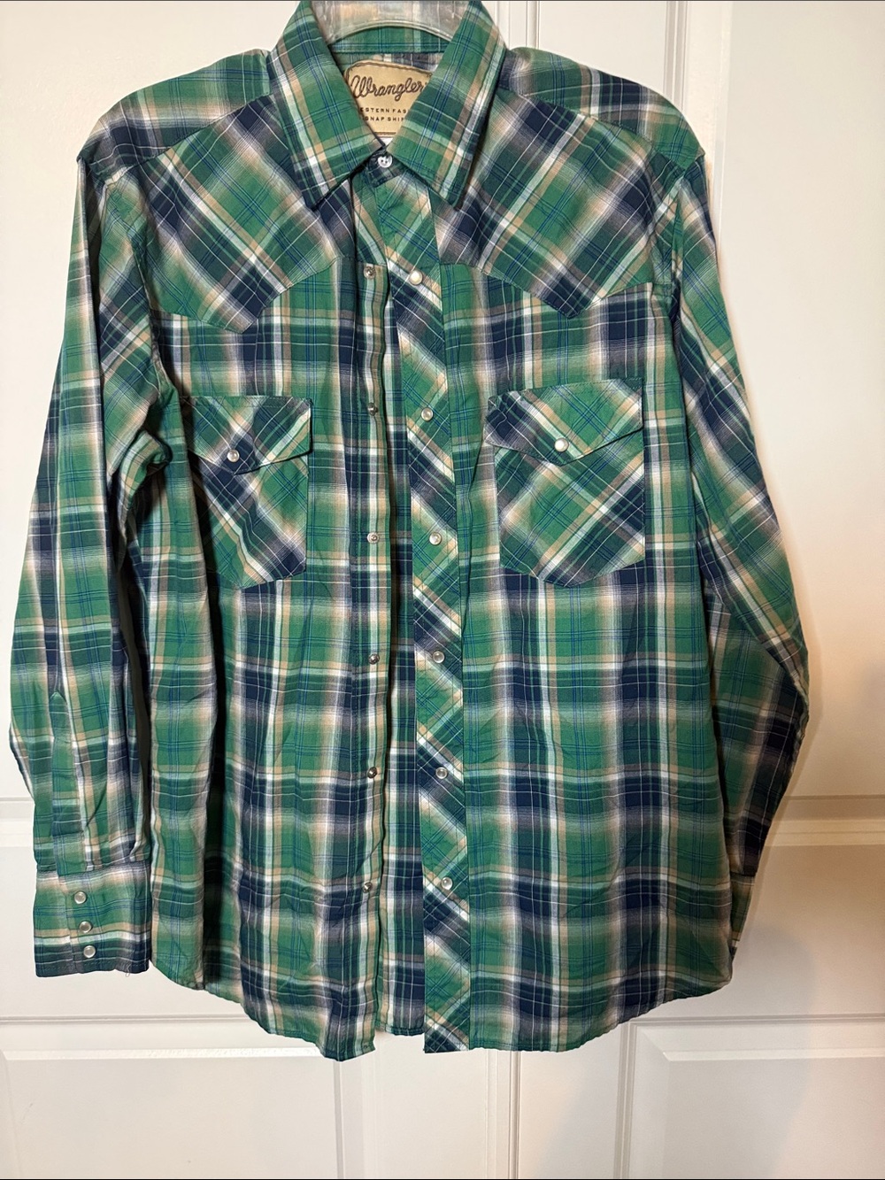 Wrangler Vintage Green and Blue Plaid Western Button-Down Shirt - Men's Y2K